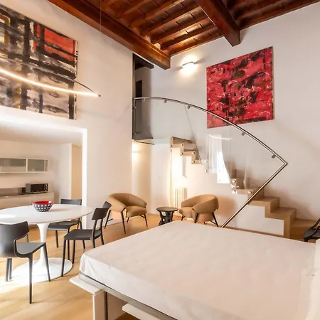 Palazzo Bardi N 2 *